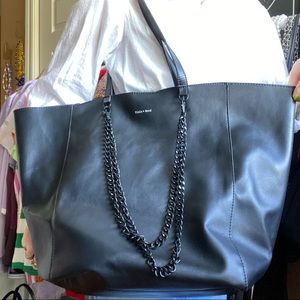 ✨SOLD✨ 2 in 1 black faux leather bag